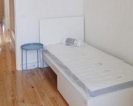 Quarto individual com wc privativo Porto Igreja de Paranhos