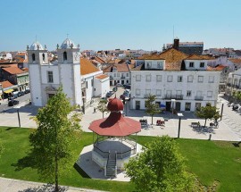 Quarto para senhora trabalhadora no Montijo