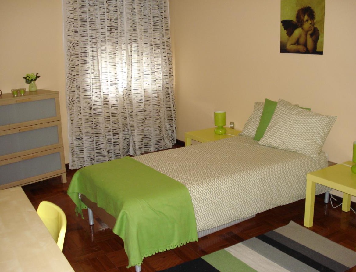 Quartos Com Despesas Incluidas Rooms With Bils Included - Bquarto