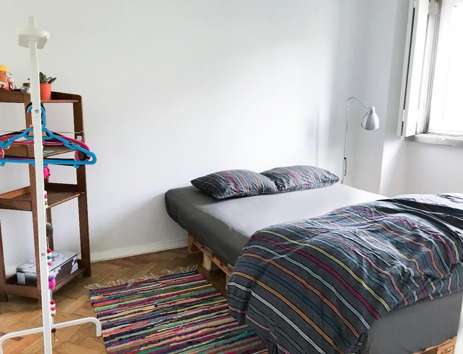 Quarto para arrendar em Alvalade  bquarto